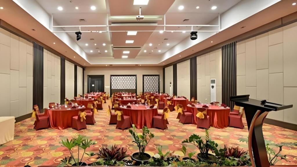 万隆特拉维洛酒店 外观 照片